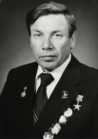 Петров Григорий Кузьмич