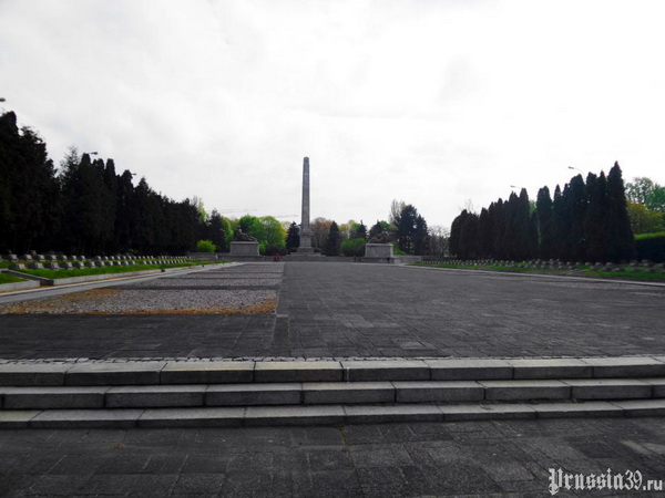 Центральное воинское кладбище в городе Варшава (общий вид)