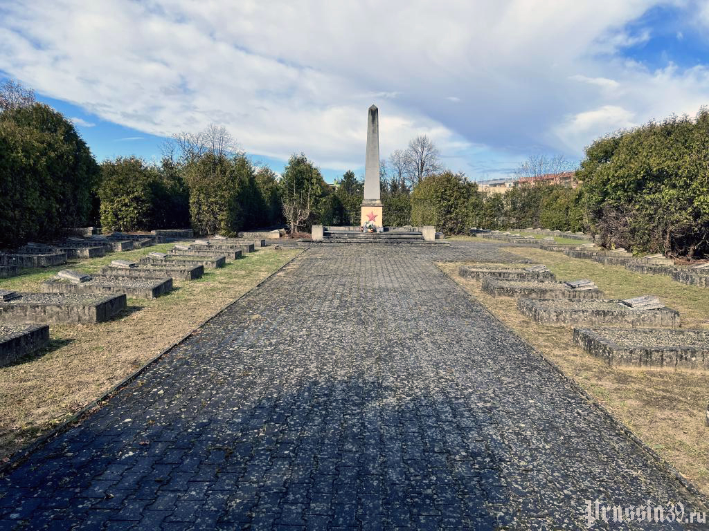 Воинское кладбище в городе Жагань
