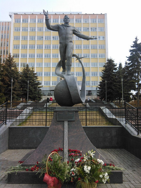 Памятник в Ижевске