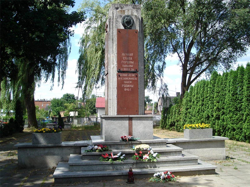 Братская могила в городе Пабьянице