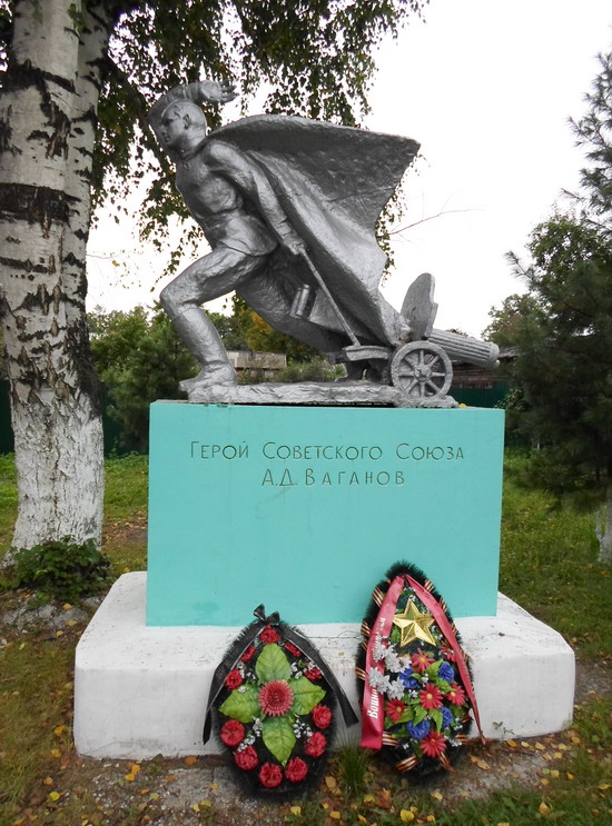 Памятник в Яранске