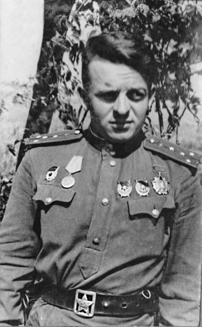 А.Т. Карпов, 1943 год