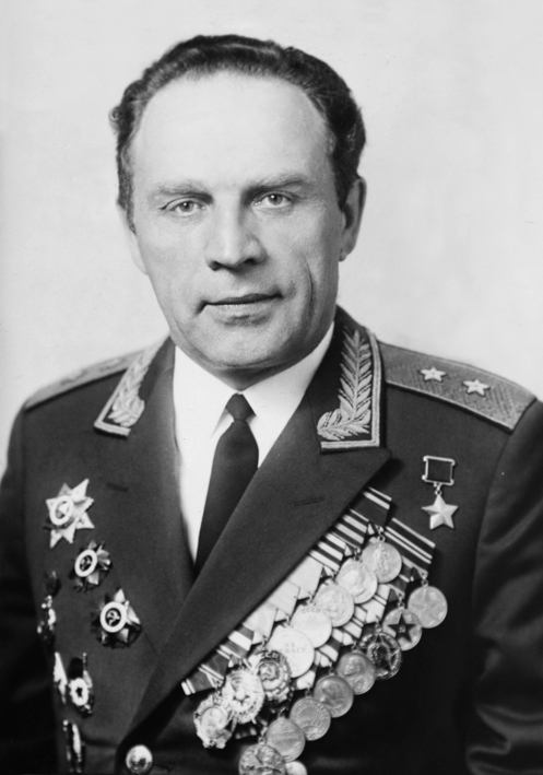 М.Ф.Манакин, 1977 год