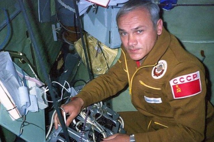 В.А.Джанибеков в космосе