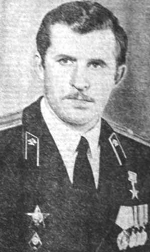 Капитан Шанцев А.А., фото из газеты 