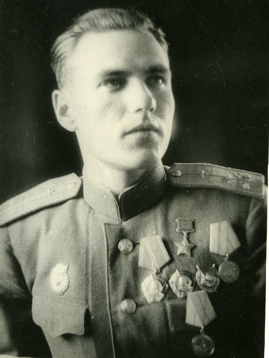 Л.В.Рассохин, 1944 год.