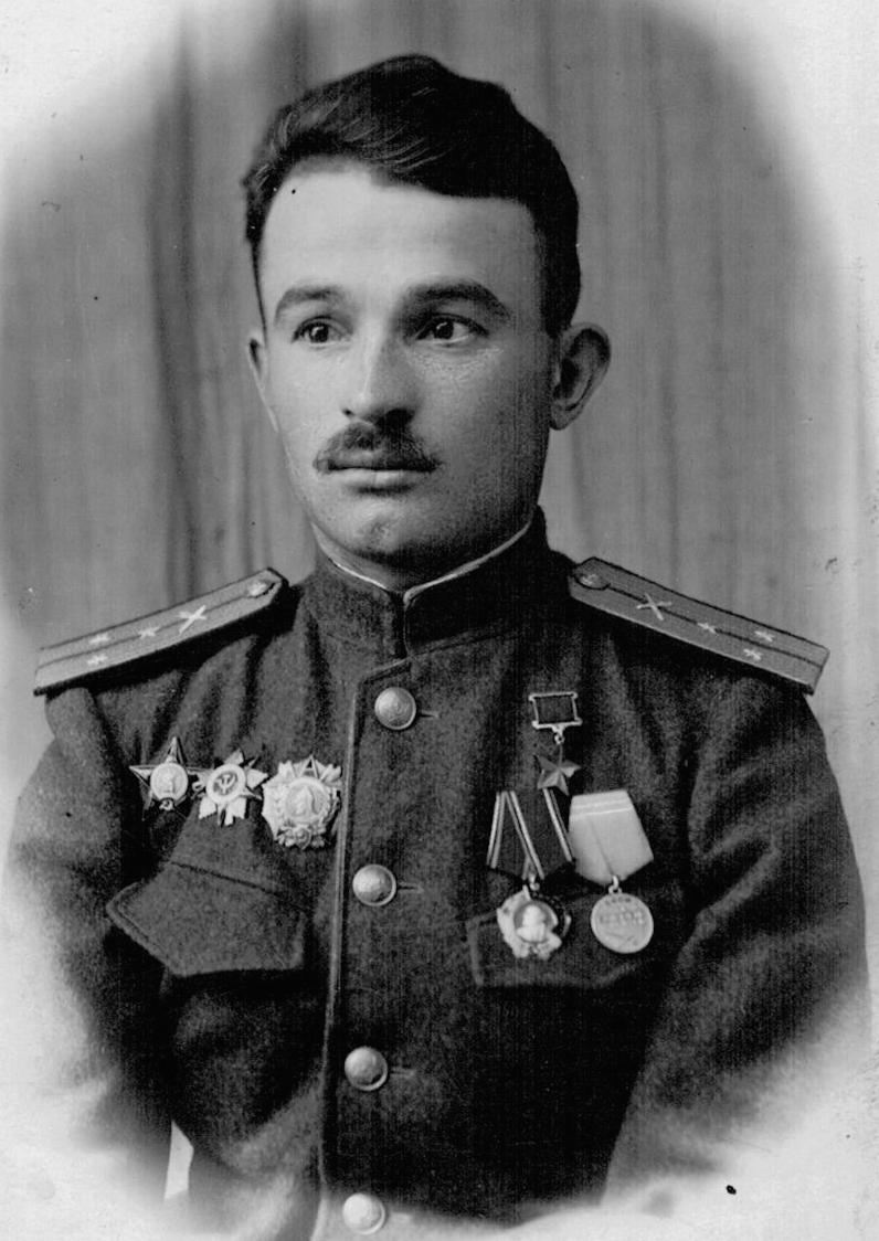 С.К.Алисултанов, 1945 год.