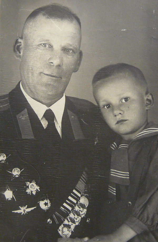 Дельцов П.А. с сыном