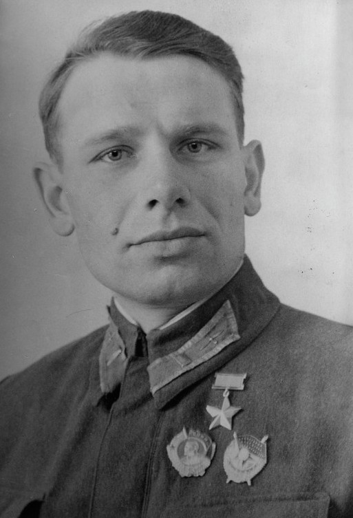 В.Д.Панфилов, 1942 год.  