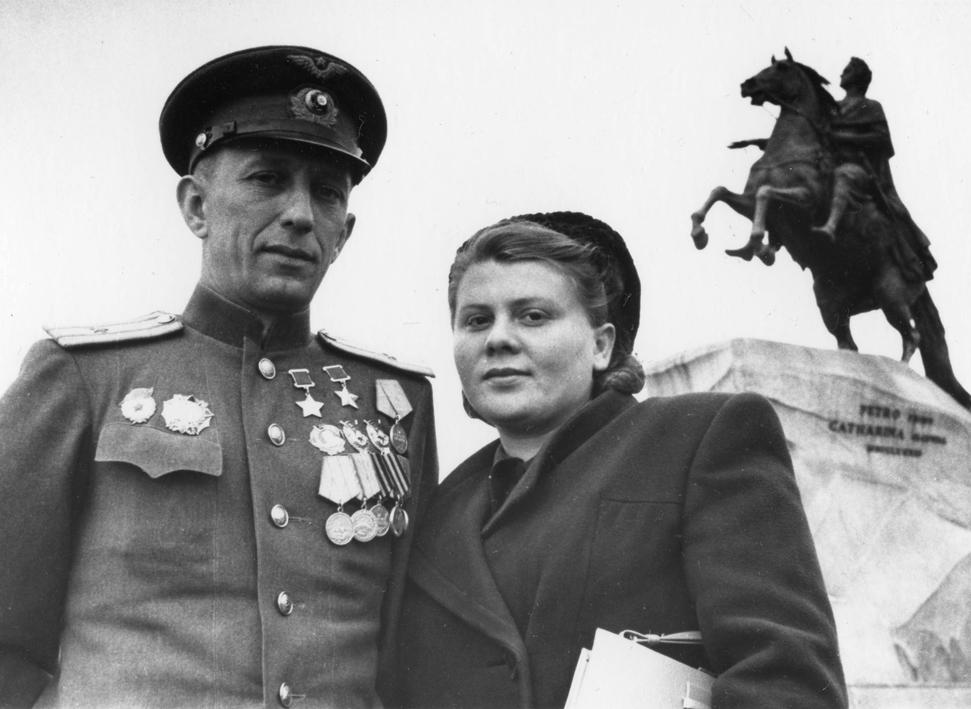 В.Н. Осипов с женой, 1948 год