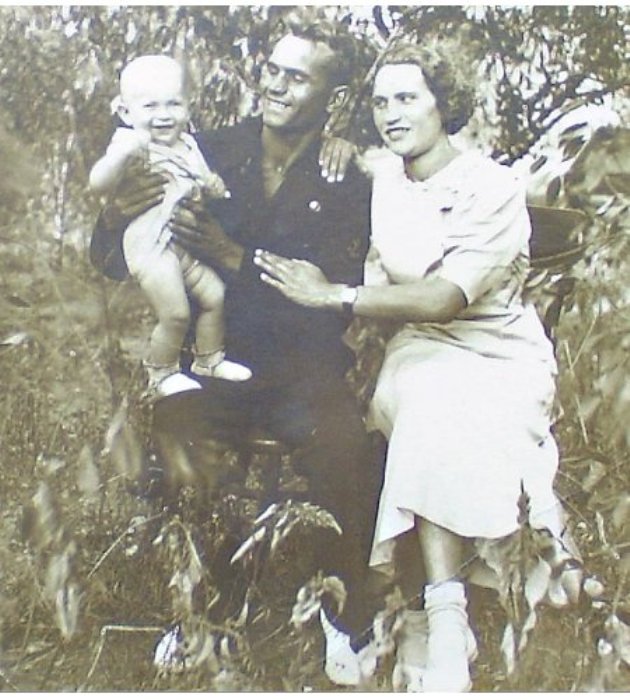 П.В. Полоз с женой
