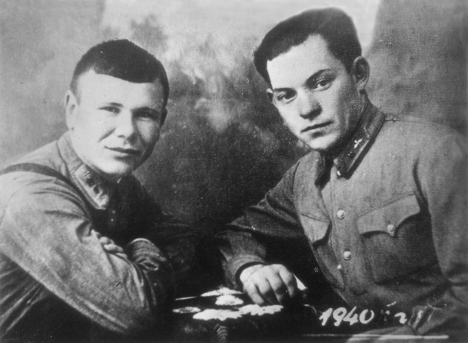 Н.В.Гомоненко и И.Т.Вдовенко, 1940 год