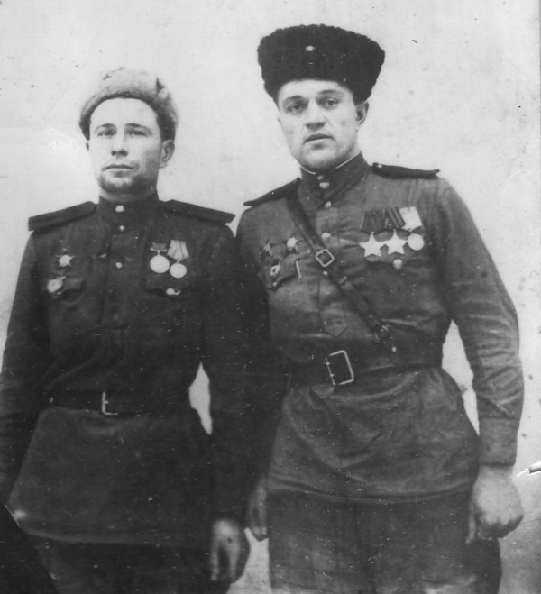 А. А. Пуненко, 1945