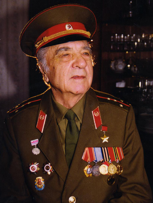 Бреусов В.Е., 2000 г.