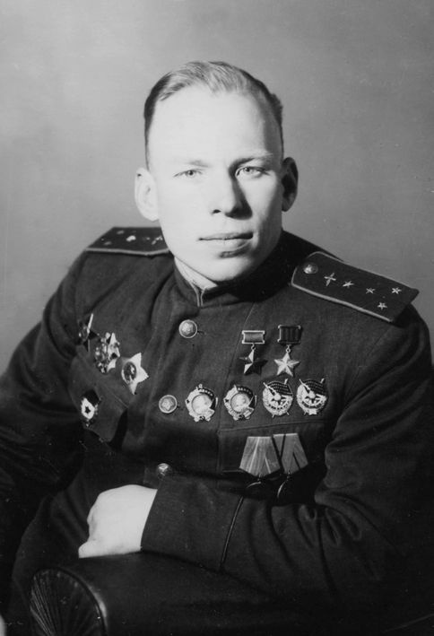 А.В. Алелюхин, 1944 год