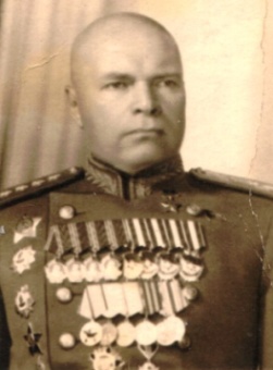 Масленников Иван Иванович