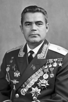 Николаев Андриян Григорьевич