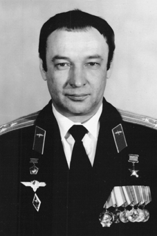 Манаков Геннадий Михайлович