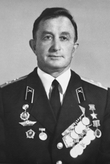 Попов Константин Ильич