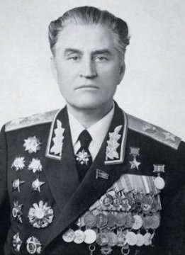 Петров Василий Иванович