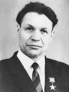 Алюшин Владимир Тимофеевич