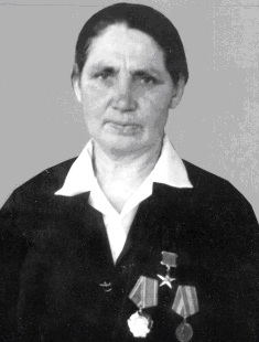 Лола Анна Тихоновна