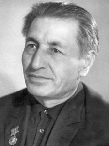 Каюмов Малик Каюмович