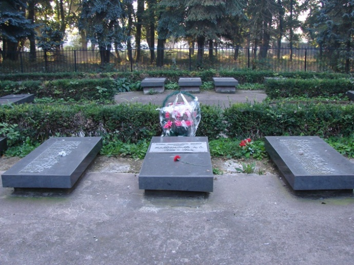 На могиле в г. Тернополь (общий вид)