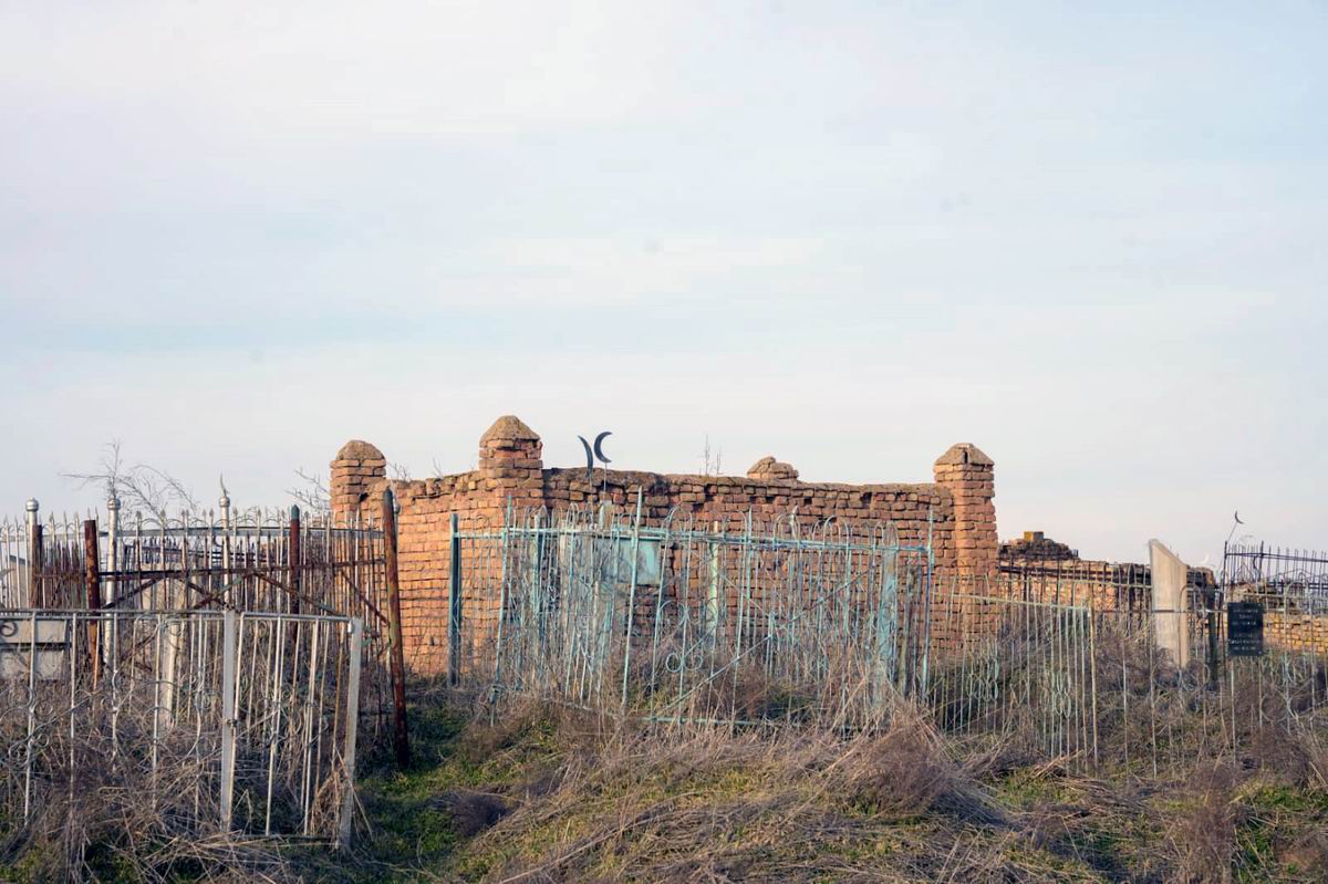 Надгробный памятник