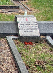 Воинское кладбище в городе Болеславец (вид 2)