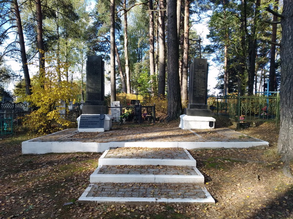 Братская могила в городе Крупки (общий вид)