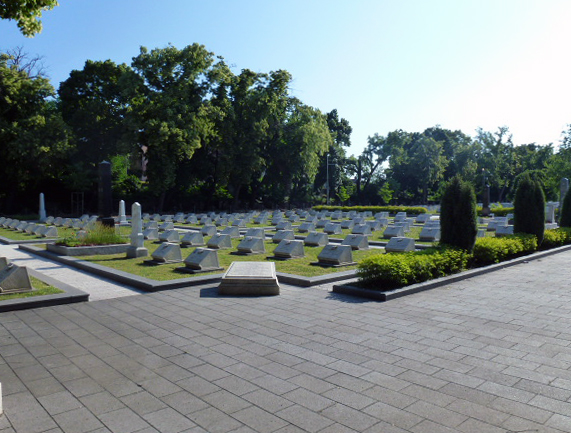 Воинское кладбище в городе Будапешт (общий вид)