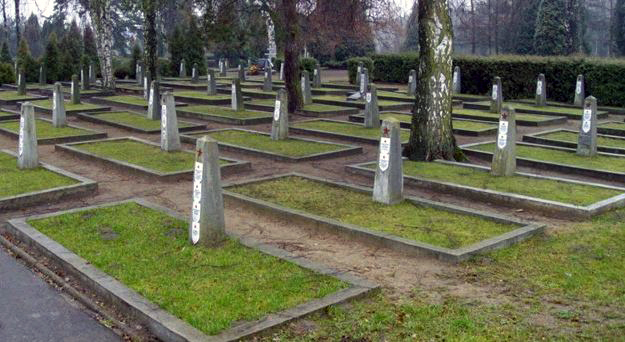 Воинское кладбище в городе Белосток (общий вид)