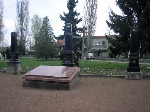 Воинское кладбище в городе Ньиредьхаза (общий вид)