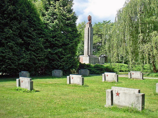 Воинское кладбище в городе Седльце (общий вид)