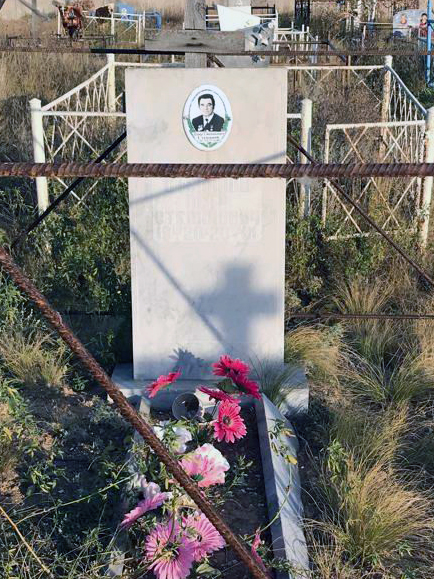 Надгробный памятник