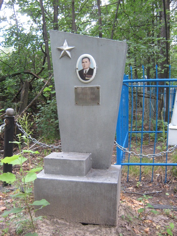 Надгробный памятник (новый)