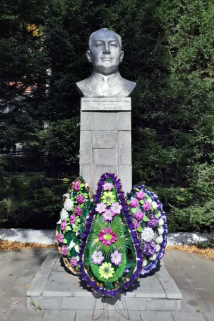 Памятник в селе Барановка