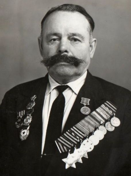 М.П. Кузнецов