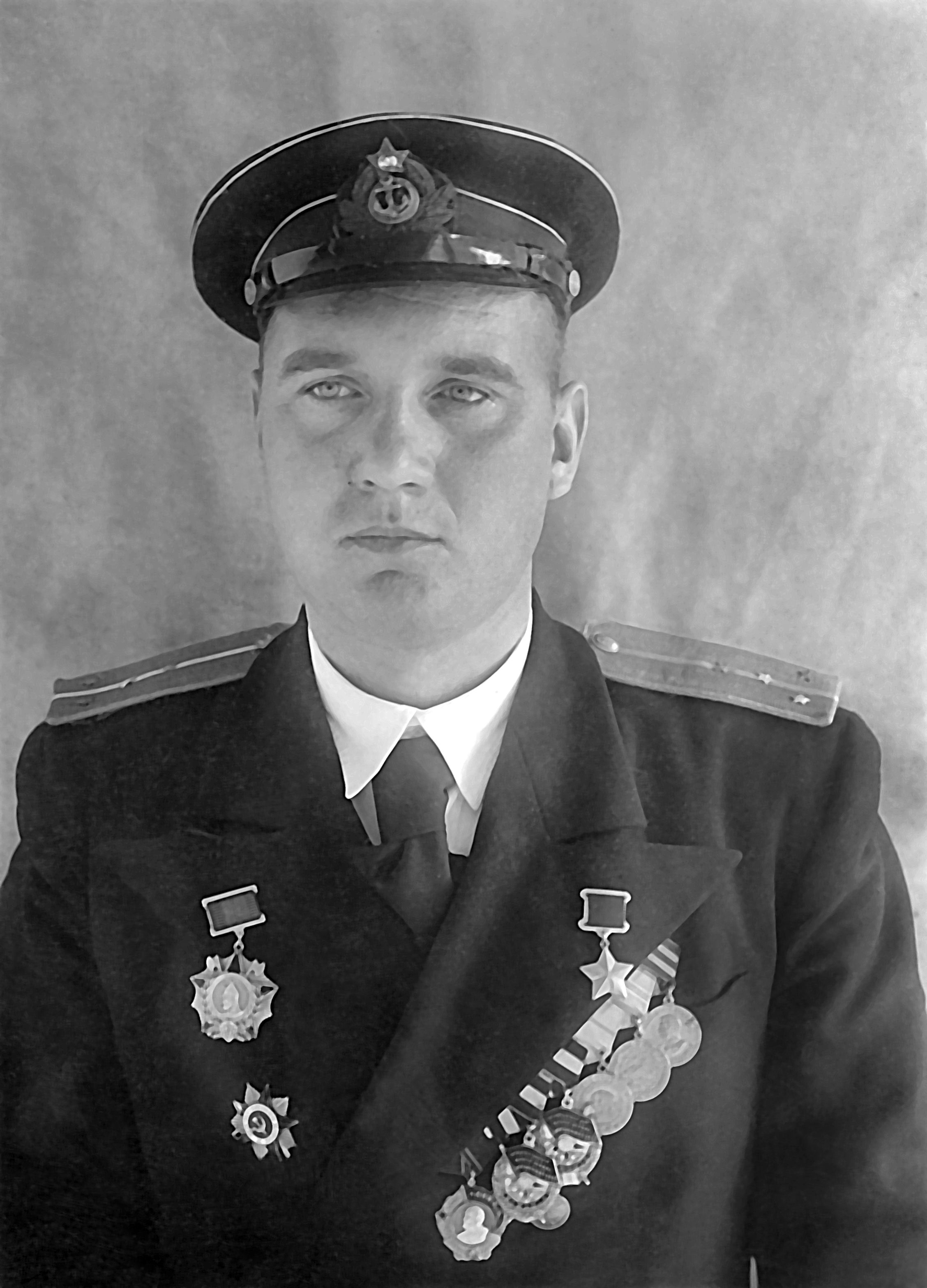 Капитан А.Е.Рожков