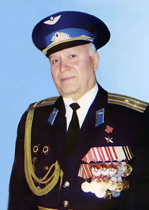 В.И. Ермолаев, конец 1990-х годов