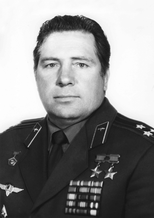 В.А. Ляхов, 1983 год