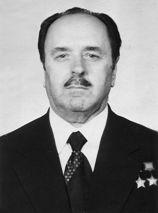 А.Е. Мазуренко, 1980-е годы