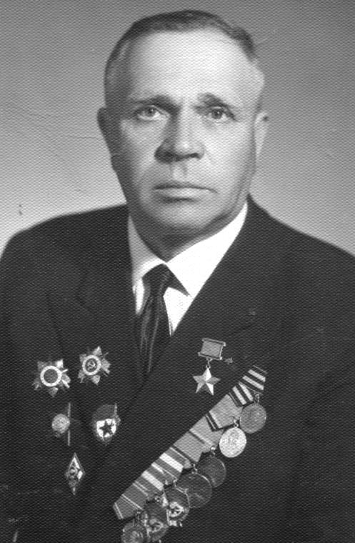 И.Е. Уланов, 1982 г.