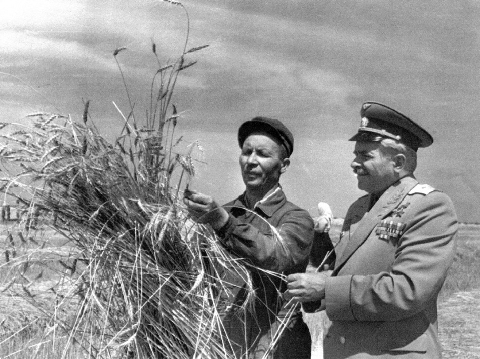 М.А.Брага и П.А.Покрышев, 1961 год