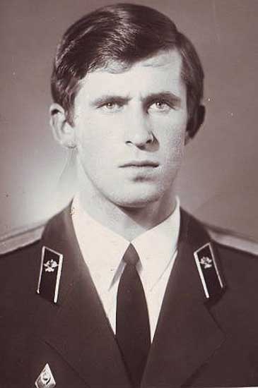 Лейтенант Шанцев А.А., из семейного архива Шанцевых
