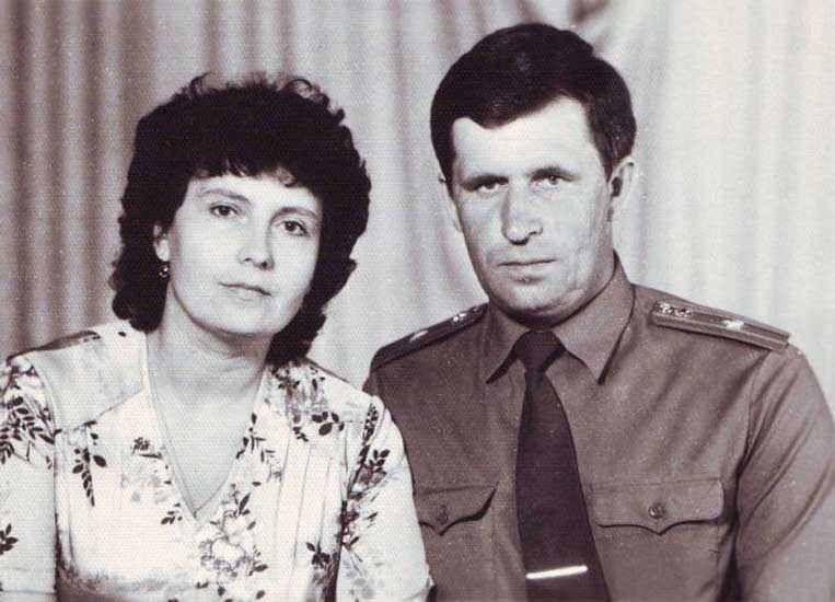 Майор Шанцев А.А. с супругой, фото из семейного архива Шанцевых