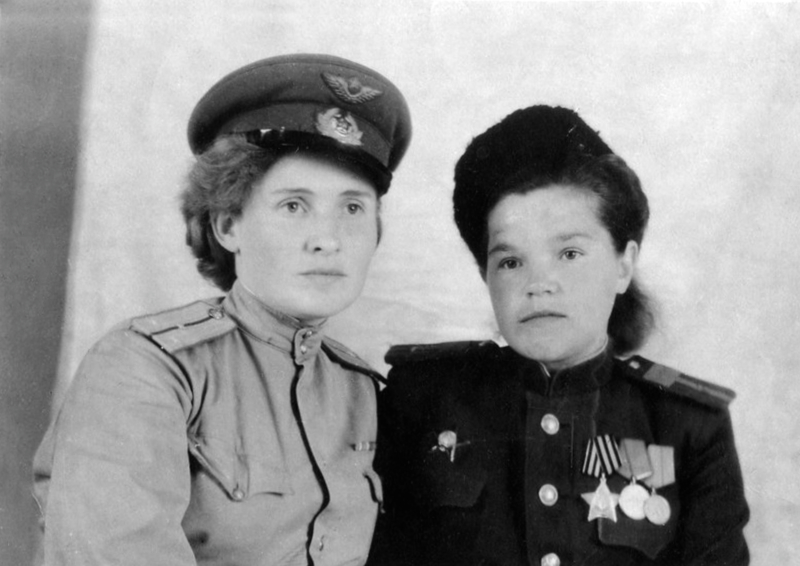 Тамара Константинова и Александра Мукасева