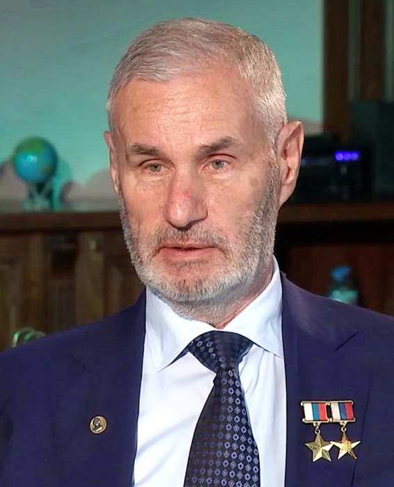 Ю.С.Соломонов